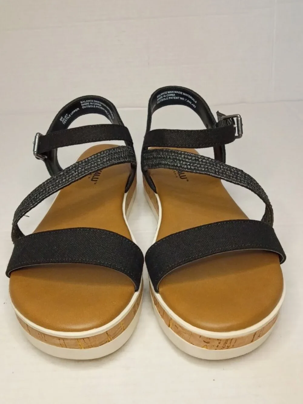 Makalu California Juliet Black Strappy Wedge Sandals Women's Size 9M